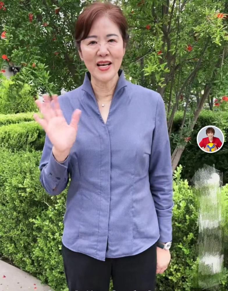 为了生动演绎先辈;年轻时，几位演员都煞费苦心，除了提前阅读人物传记，在片场他们会抓住导演、编剧交流对人物的理解